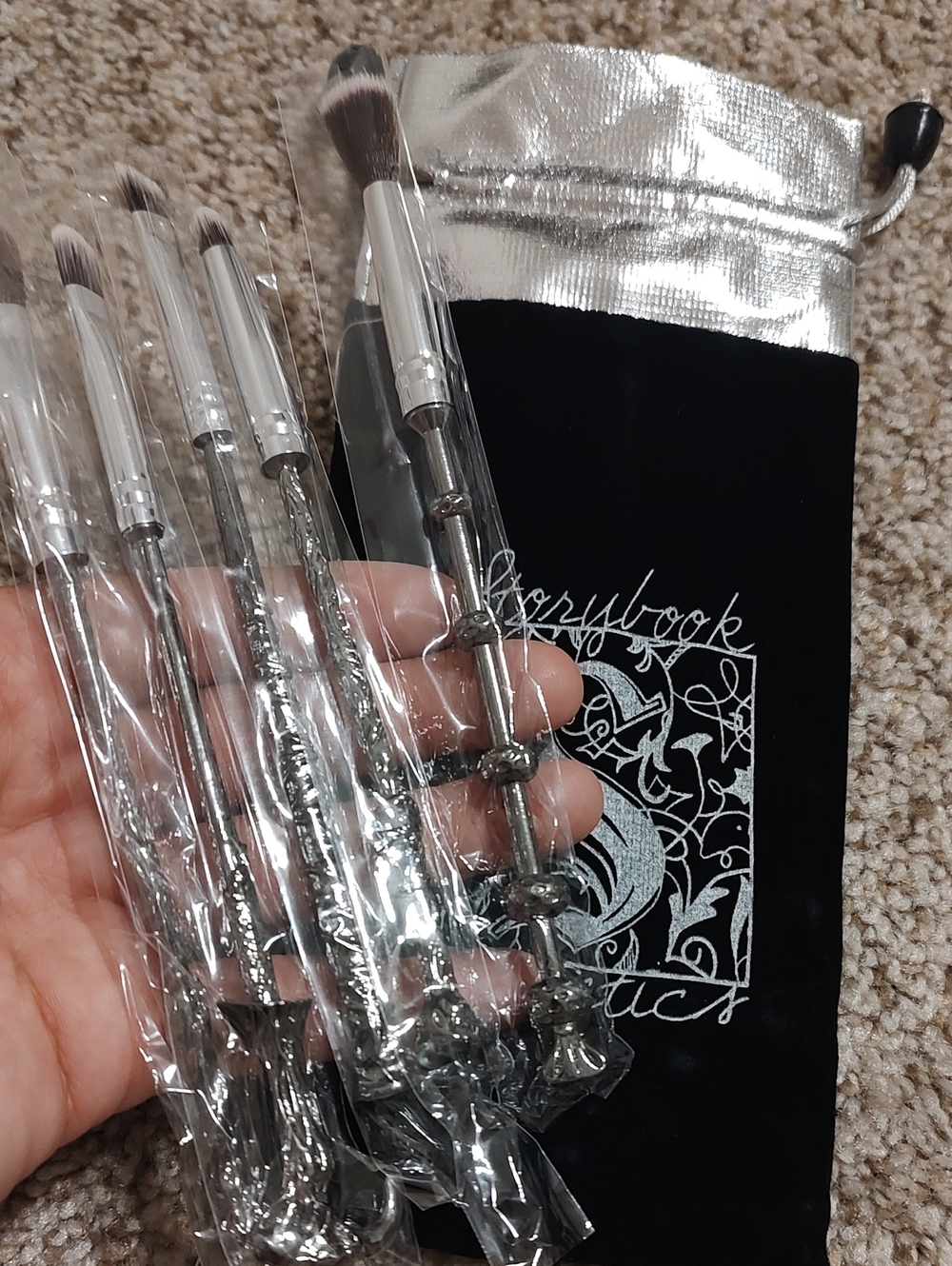 HARRY POTTER Vantage Makeup Brush Set with Pouch